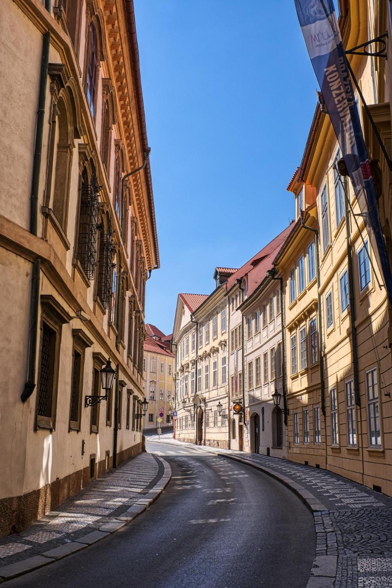 Modaloft Duplex By Rentez Apartament Praga